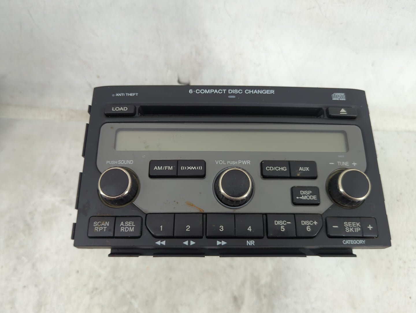 2003-2008 Honda Pilot Radio Cd Changer 39100-s9v-a700|cq-eh8665z - Oemusedautoparts1.com