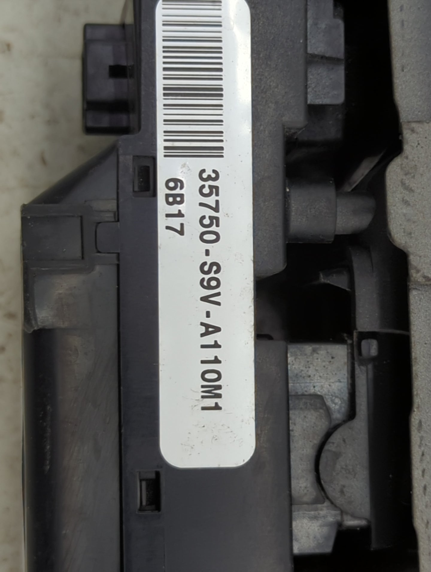 2006-2008 Honda Pilot Master Power Window Switch Replacement Driver Side Left P/N:35750-S9V-A110M1 Fits Fits 2006 2007 2008 