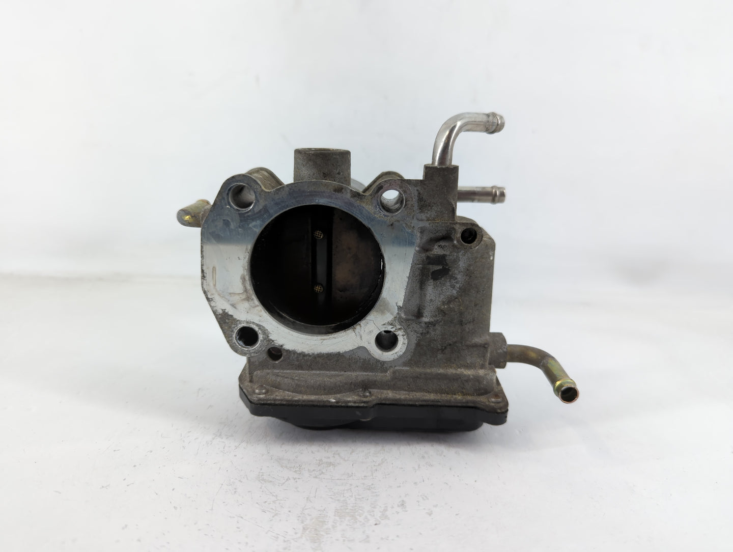 2005-2008 Honda Pilot Throttle Body P/N:22030-28060 Fits Fits 2005 2006 2007 2008 OEM Used Auto Parts - Oemusedautoparts1.co