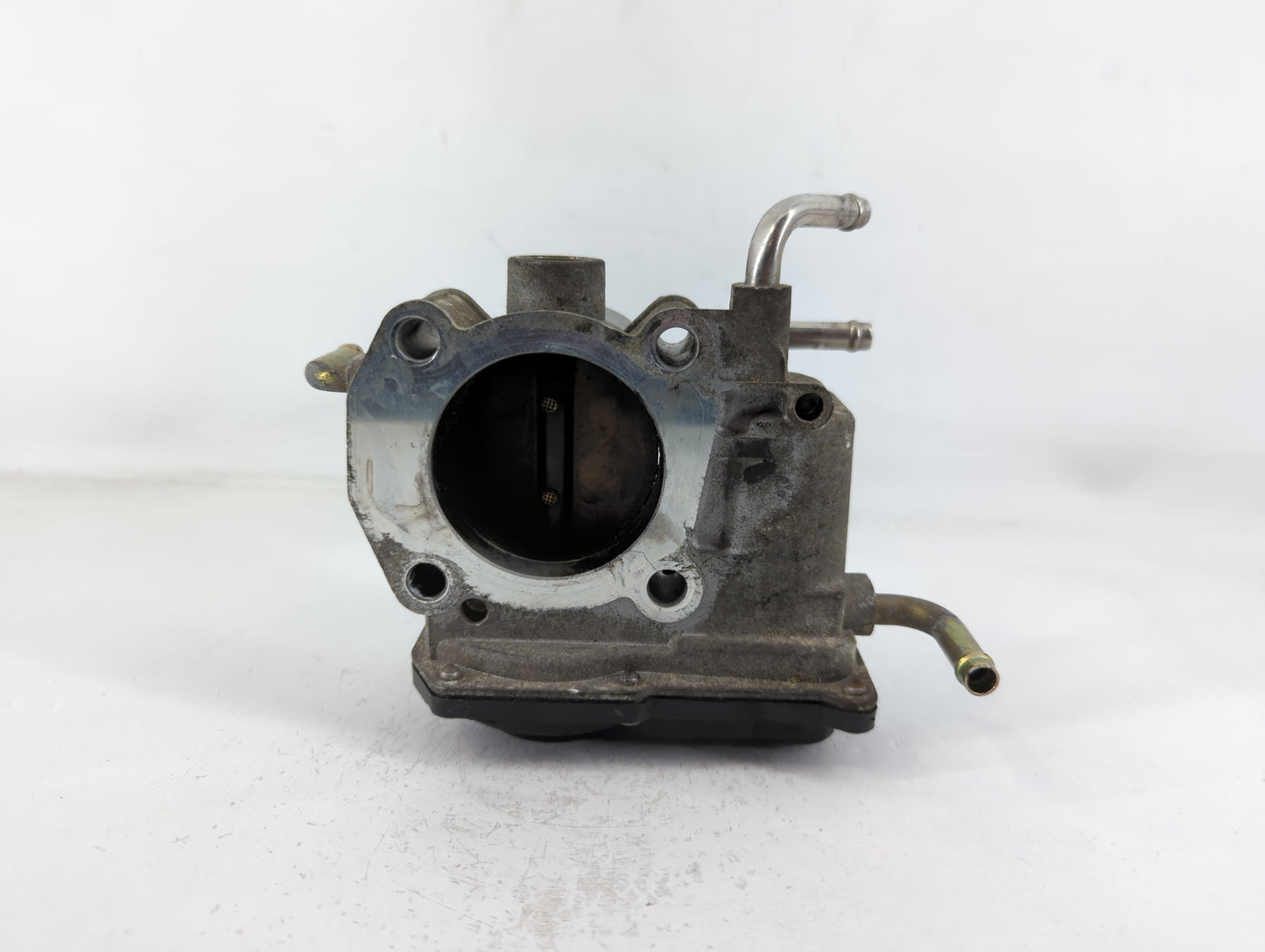 2005-2008 Honda Pilot Throttle Body P/N:22030-28060 Fits Fits 2005 2006 2007 2008 OEM Used Auto Parts - Oemusedautoparts1.co