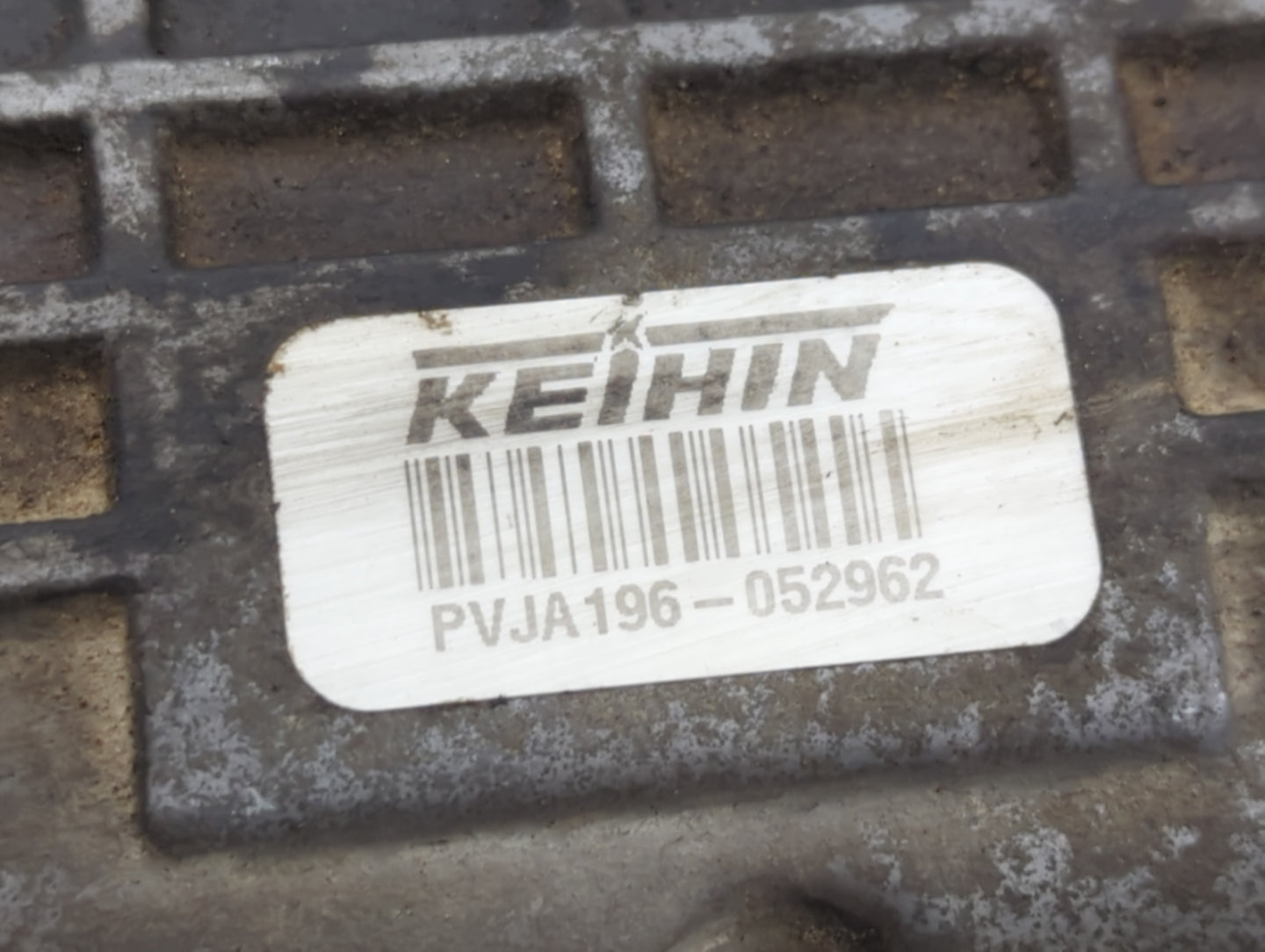2006 Honda Pilot Driver Left Cylinder Head Valve Cover P/N:PVJA196-052962 Fits OEM Used Auto Parts - Oemusedautoparts1.com