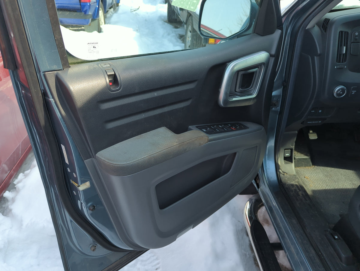 2006 Honda Ridgeline Front Left Driver Interior Door Panel Trim - Oemusedautoparts1.com