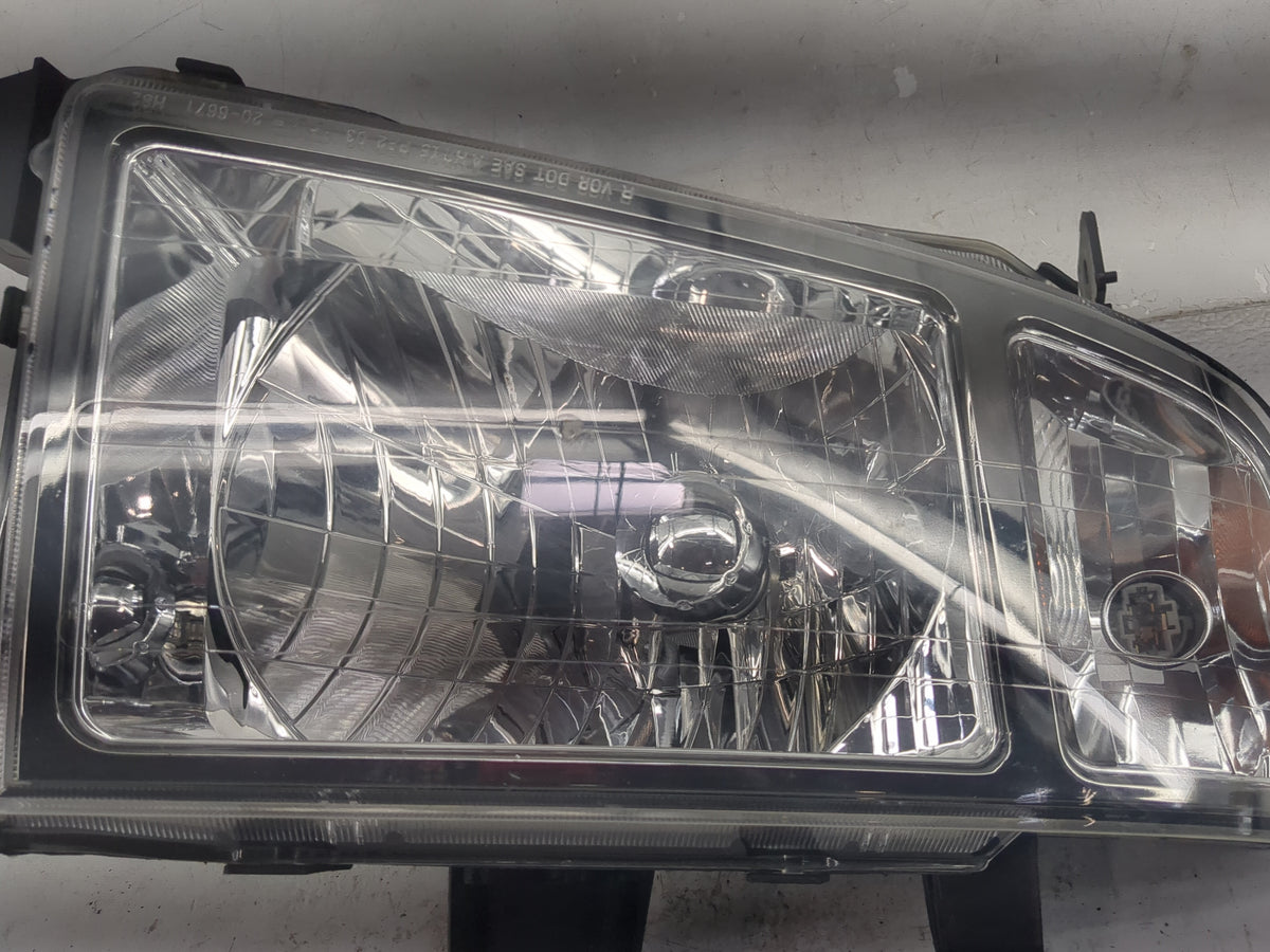 2006-2008 Honda Ridgeline Passenger Right Oem Head Light Headlight Lamp 1518905 - Oemusedautoparts1.com