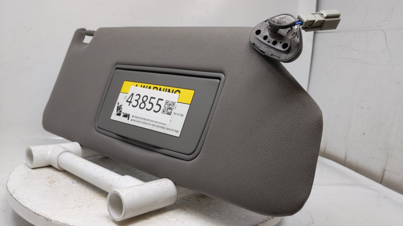 2006 Honda Ridgeline Sun Visor Shade Replacement Passenger Right Mirror Fits OEM Used Auto Parts - Oemusedautoparts1.com