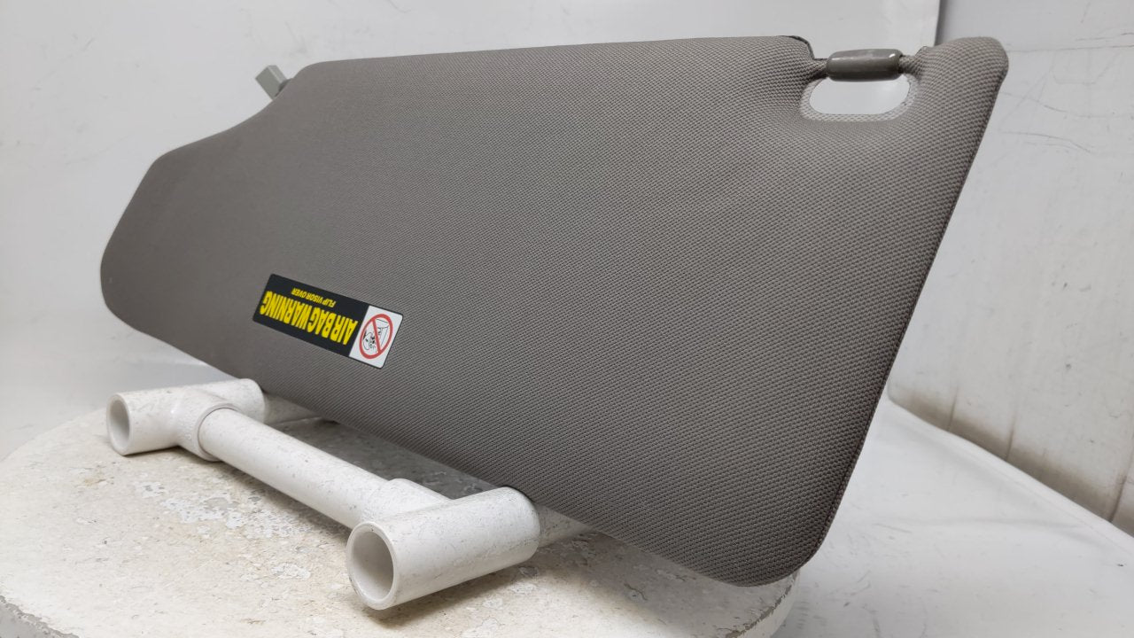 2006 Honda Ridgeline Sun Visor Shade Replacement Passenger Right Mirror Fits OEM Used Auto Parts - Oemusedautoparts1.com