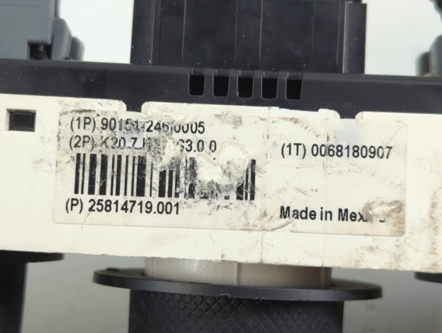 2006 Hummer H3 Climate Control Module Temperature AC/Heater Replacement P/N:25814719 15789898 Fits OEM Used Auto Parts - Oem