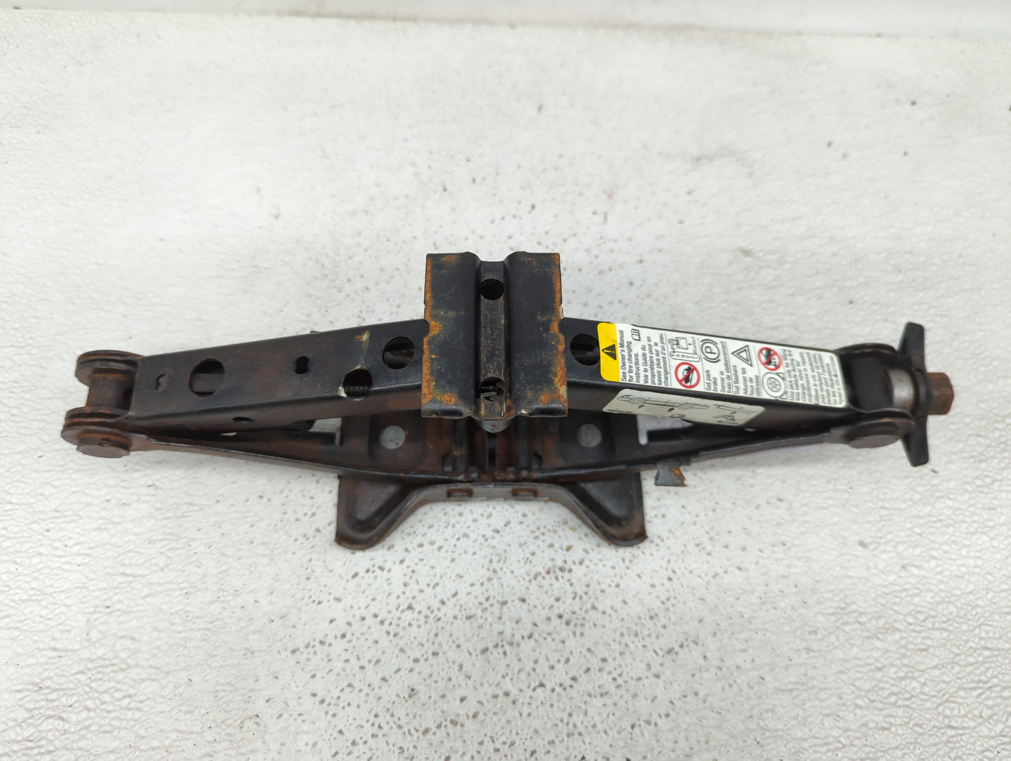 2006 Hummer H3 Spare Scissor Car Jack - Oemusedautoparts1.com