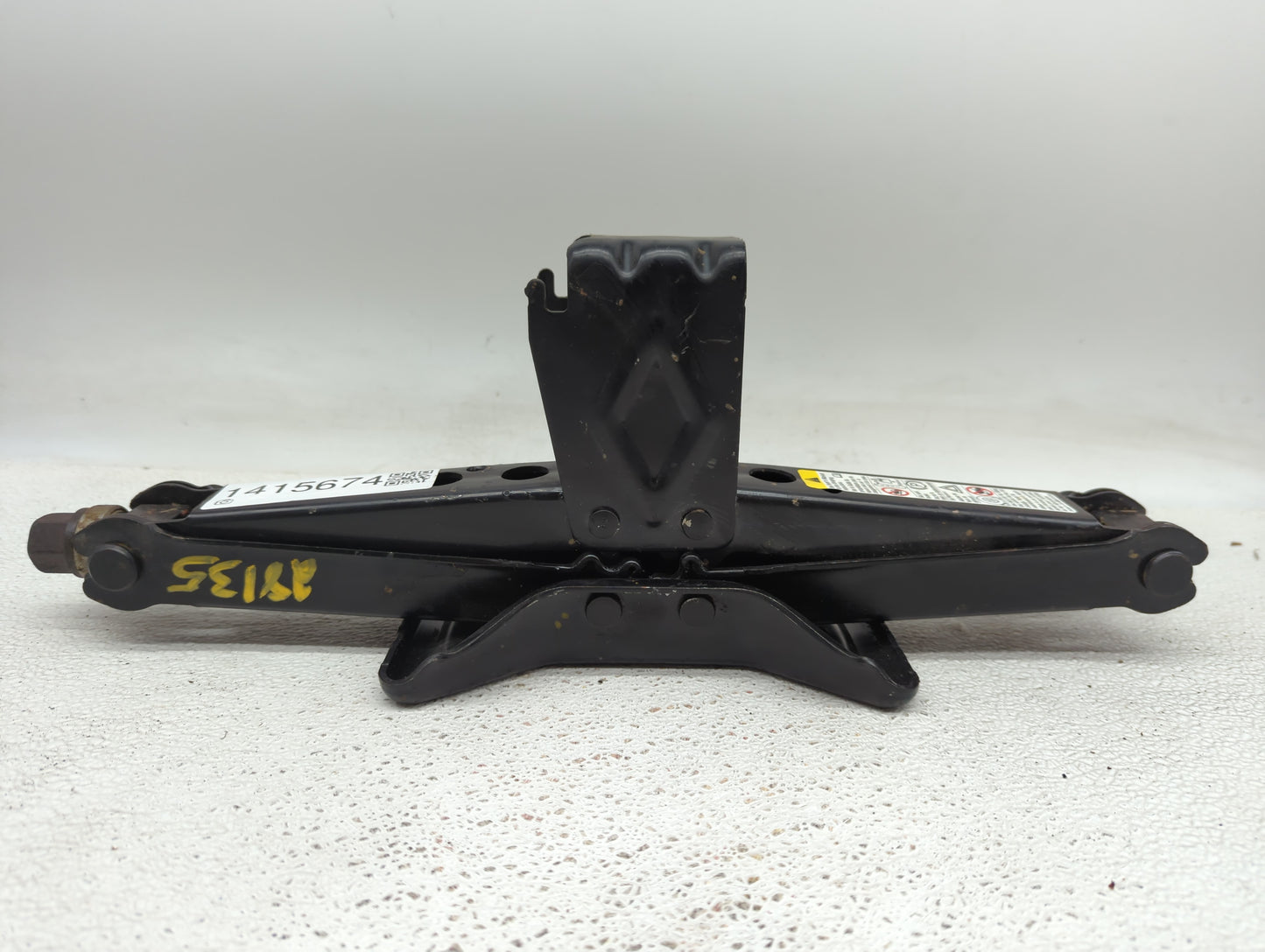 2006 Hummer H3 Spare Scissor Car Jack 1415674 - Oemusedautoparts1.com