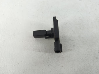compare product Hummer H3 Mass Air Flow Meter Maf