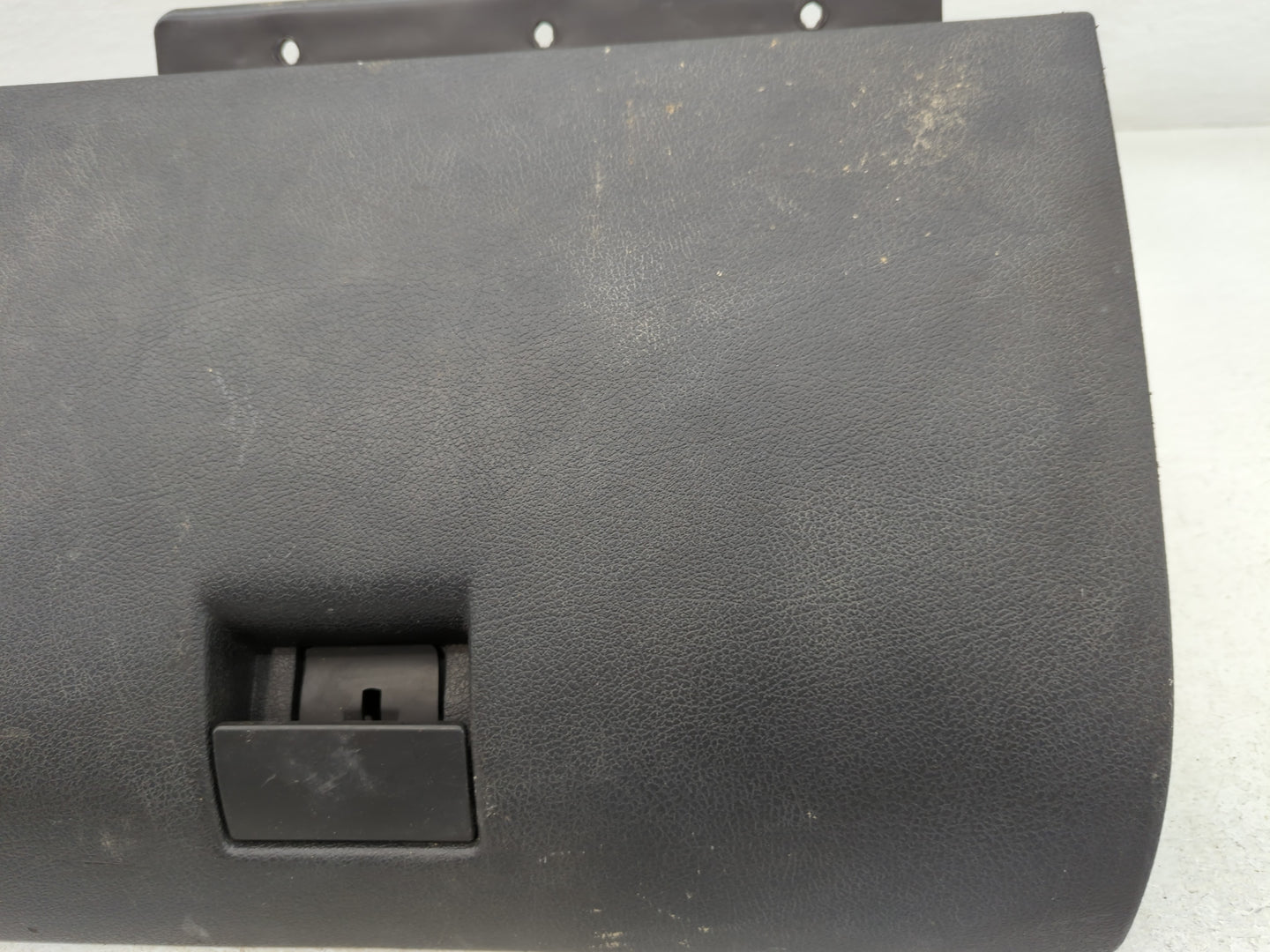 2006 Hummer H3 Passenger Glove Box Door Storage Compartment - Oemusedautoparts1.com
