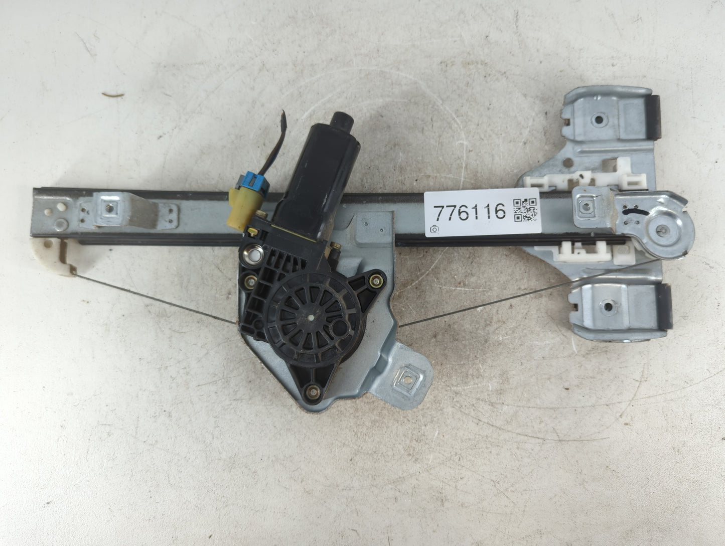 2006 Hummer H3 Driver Left Rear Window Regulator - Oemusedautoparts1.com