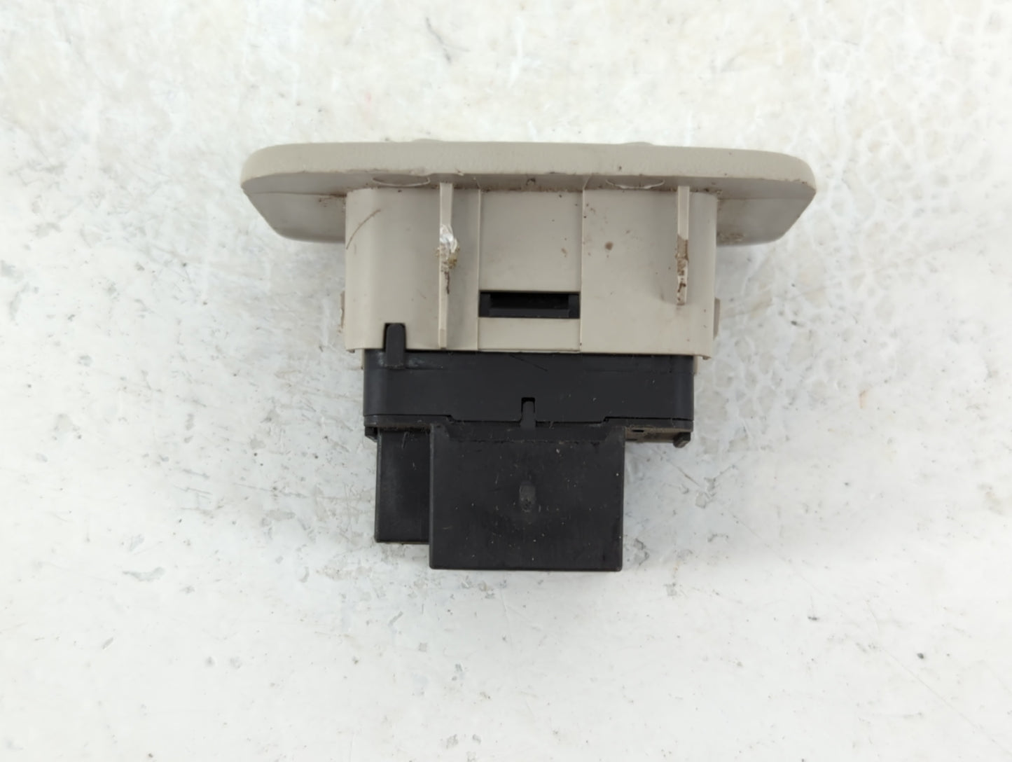 2006 Hummer H3 Sun Roof Moon Control Switch - Oemusedautoparts1.com