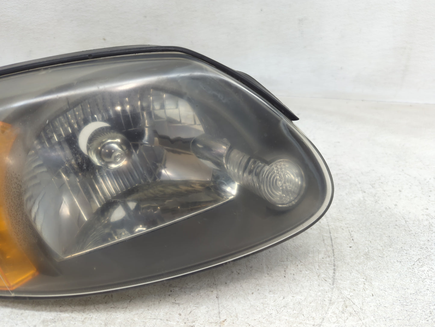 2006-2011 Hyundai Accent Passenger Right Oem Head Light Headlight Lamp - Oemusedautoparts1.com