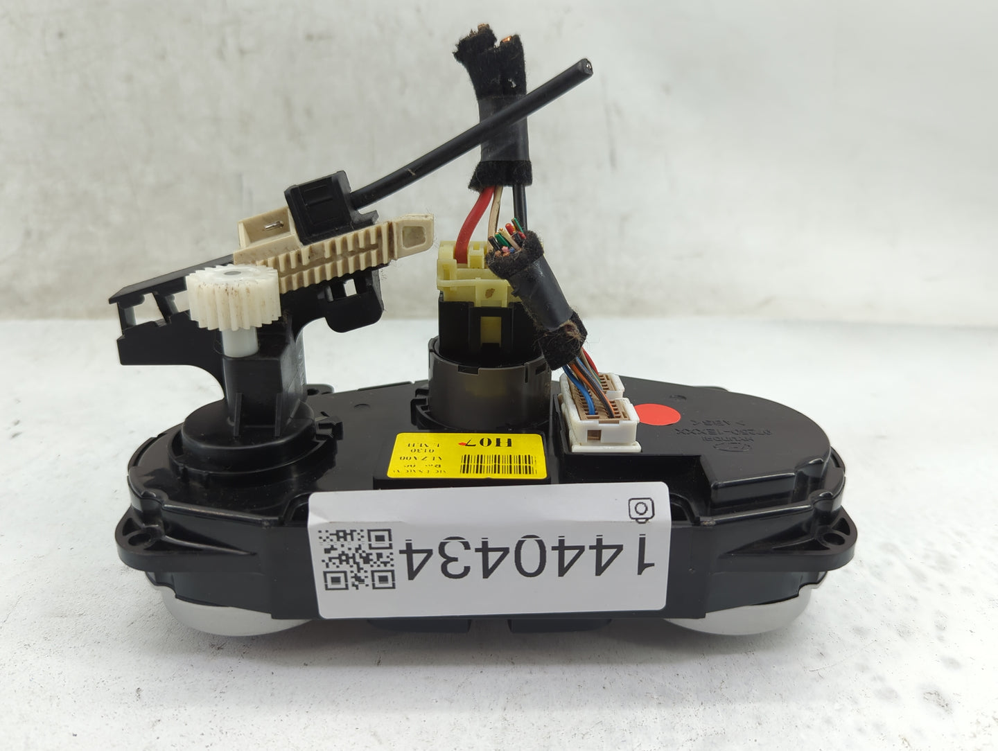 2006-2008 Hyundai Accent Climate Control Module Temperature AC/Heater Replacement P/N:97250-1EXXX Fits Fits 2006 2007 2008 O