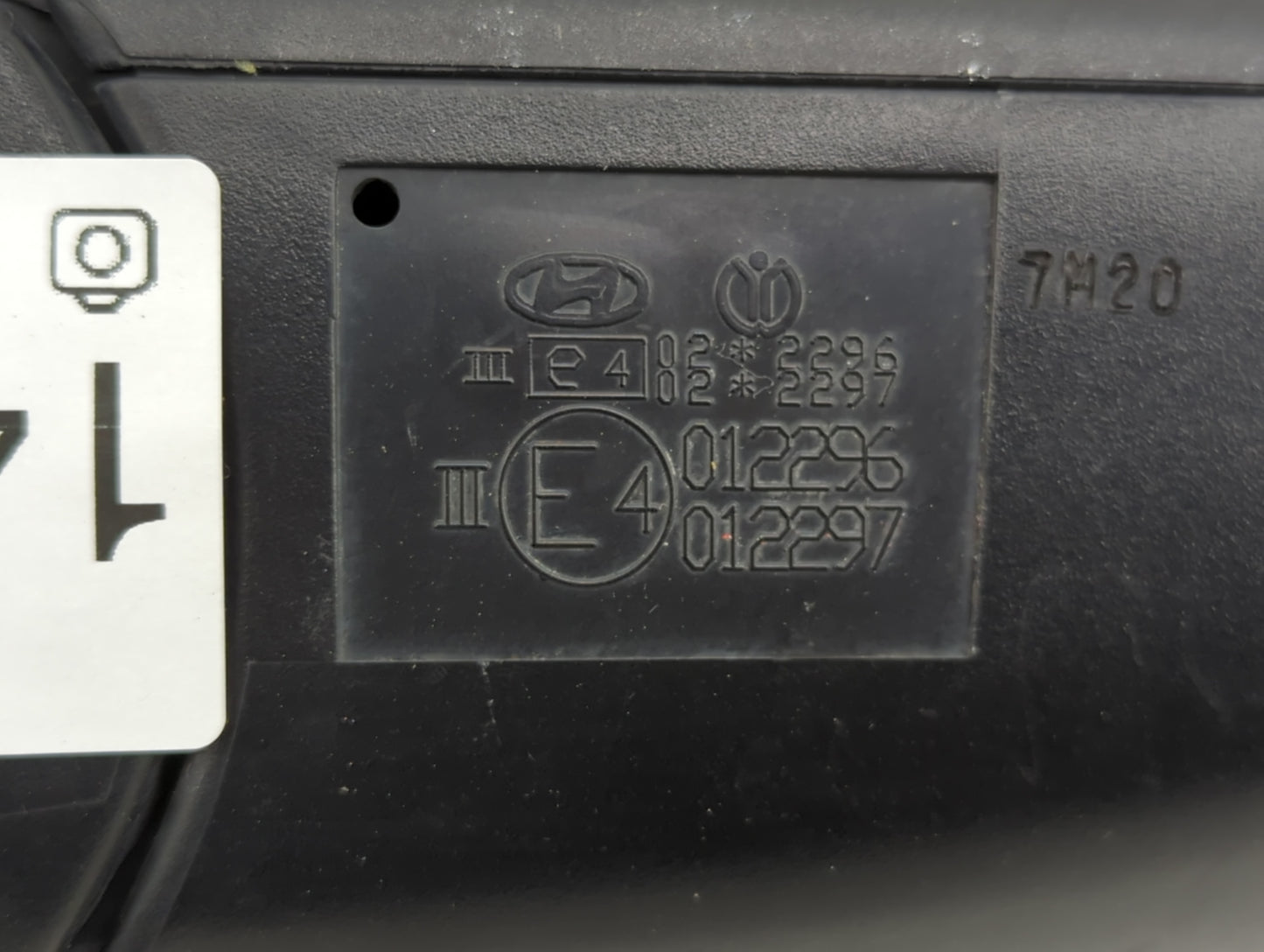 2006-2007 Hyundai Accent Passenger Side View Mirror - Right Door Mirror OEM Used - Oemusedautoparts1.com