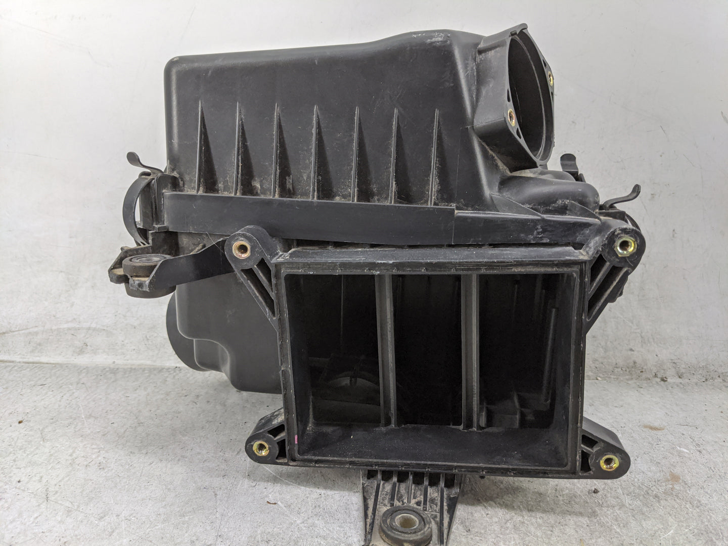 2006-2006 Hyundai Accent Air Cleaner Intake-duct Hose Tube - Oemusedautoparts1.com
