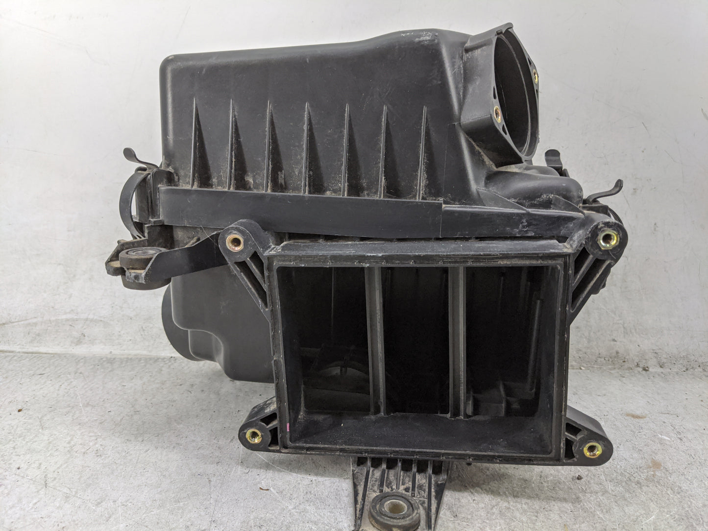 2006-2006 Hyundai Accent Air Cleaner Intake-duct Hose Tube - Oemusedautoparts1.com