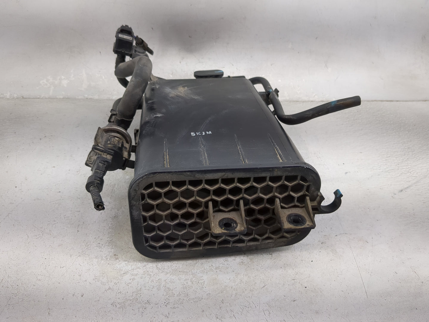 2006 Hyundai Accent Fuel Vapor Charcoal Canister - Oemusedautoparts1.com