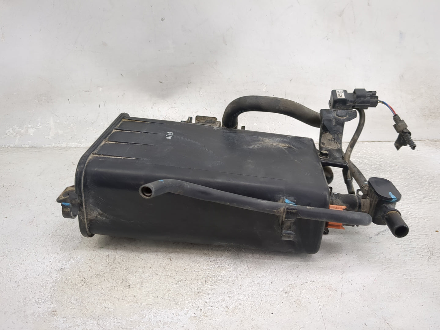 2006 Hyundai Accent Fuel Vapor Charcoal Canister - Oemusedautoparts1.com