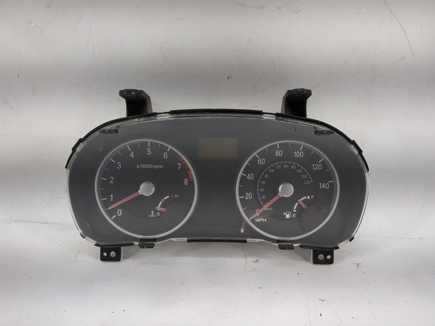 2006 Hyundai Accent Instrument Cluster Speedometer Gauges P/N:94001-1E240 Miles: Fits OEM Used Auto Parts - Oemusedautoparts