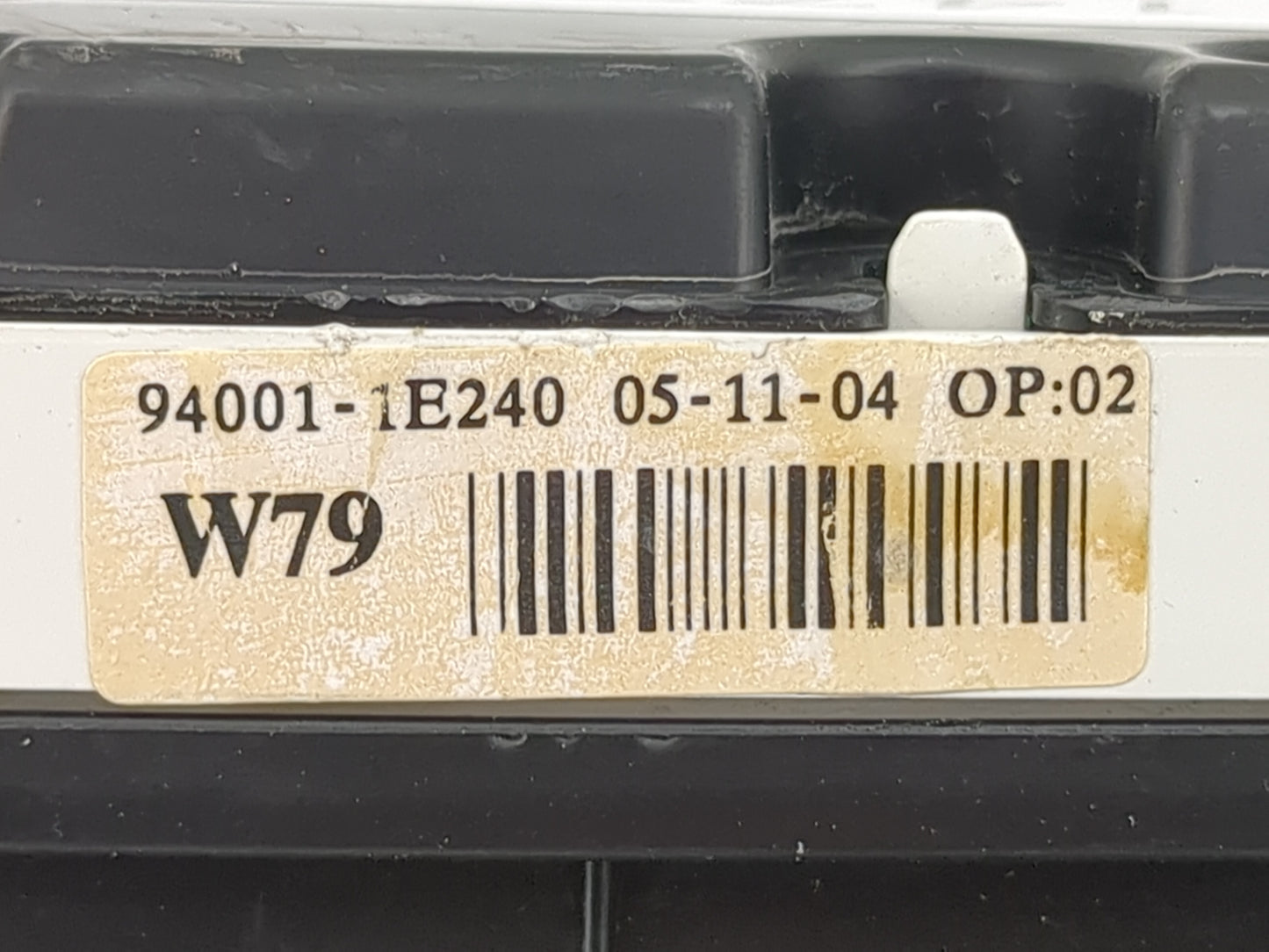 2006 Hyundai Accent Instrument Cluster Speedometer Gauges P/N:94001-1E240 Miles: Fits OEM Used Auto Parts - Oemusedautoparts
