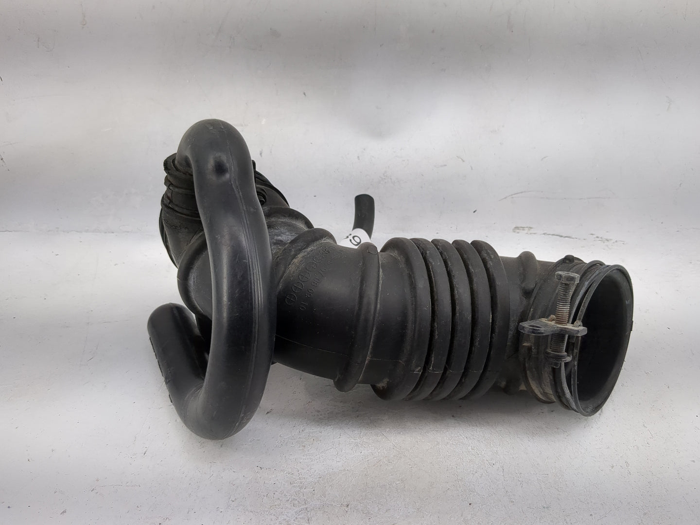 2006 Hyundai Accent Air Cleaner Intake-duct Hose Tube 1478986 - Oemusedautoparts1.com