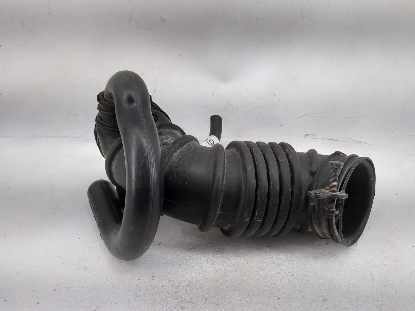 2006 Hyundai Accent Air Cleaner Intake-duct Hose Tube 1478986 - Oemusedautoparts1.com