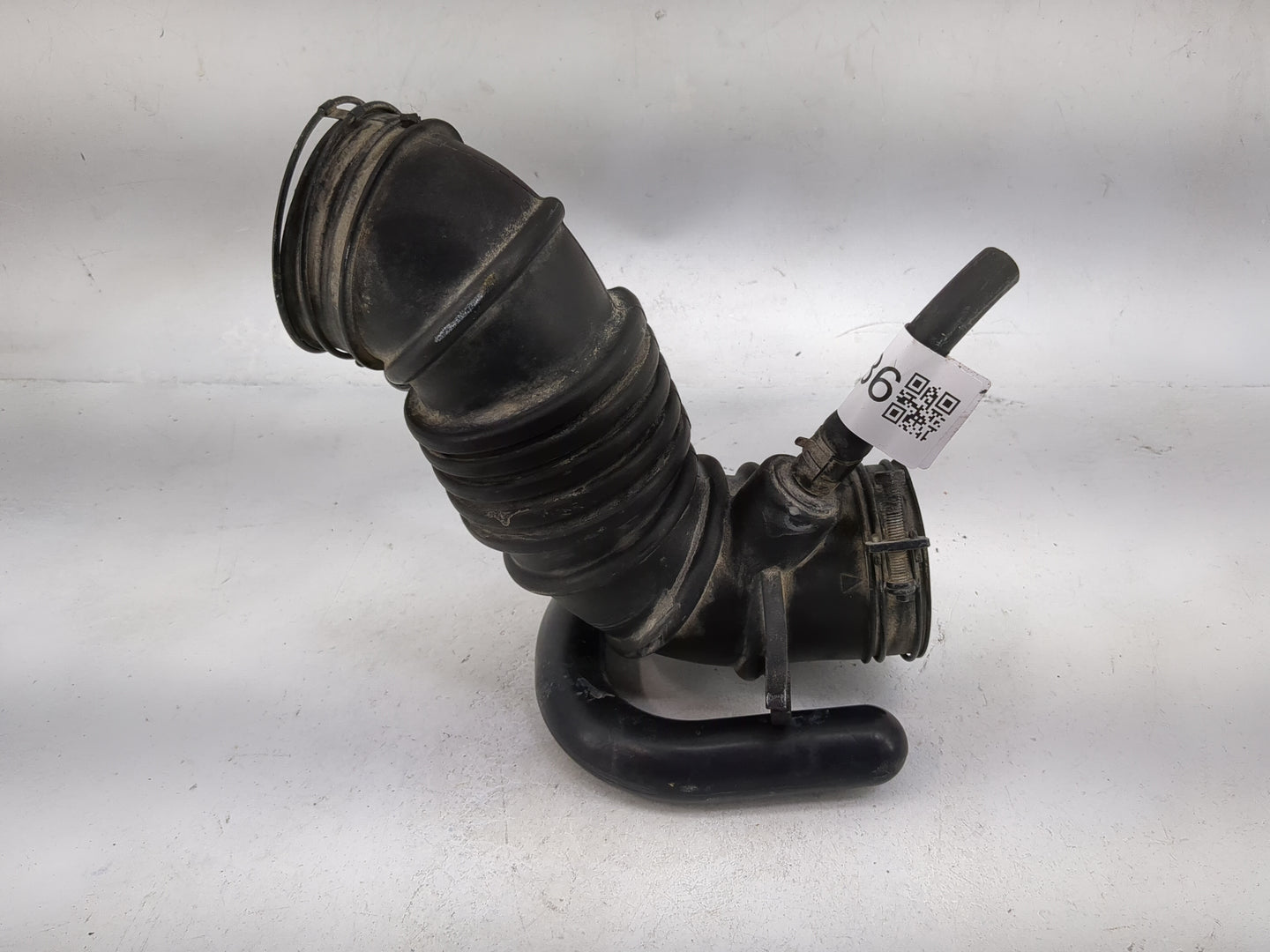 2006 Hyundai Accent Air Cleaner Intake-duct Hose Tube 1478986 - Oemusedautoparts1.com