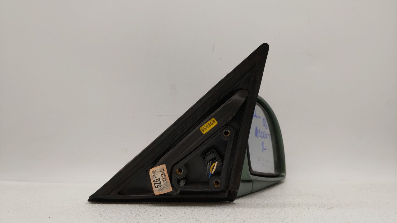 2006-2007 Hyundai Accent Passenger Side View Mirror - Right Door Mirror OEM Used - Oemusedautoparts1.com