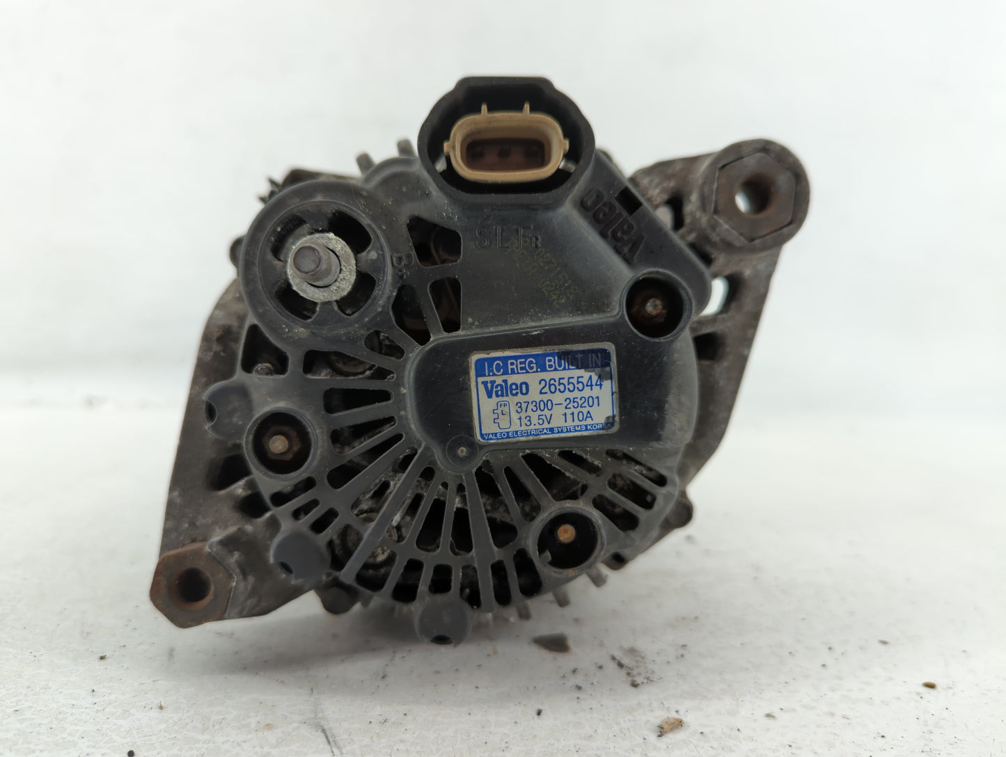 2006 Hyundai Accent Alternator Replacement Generator Charging Assembly Engine OEM P/N:2655544 37300-25201 Fits Fits 2007 OEM