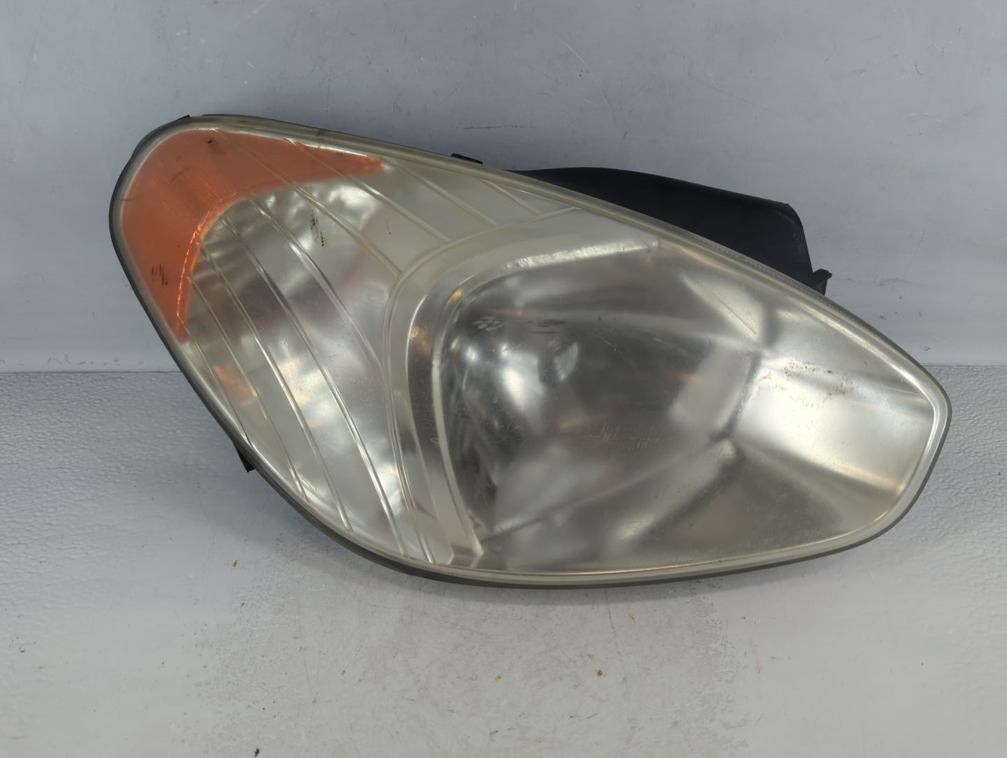 2006-2011 Hyundai Accent Passenger Right Oem Head Light Headlight Lamp - Oemusedautoparts1.com