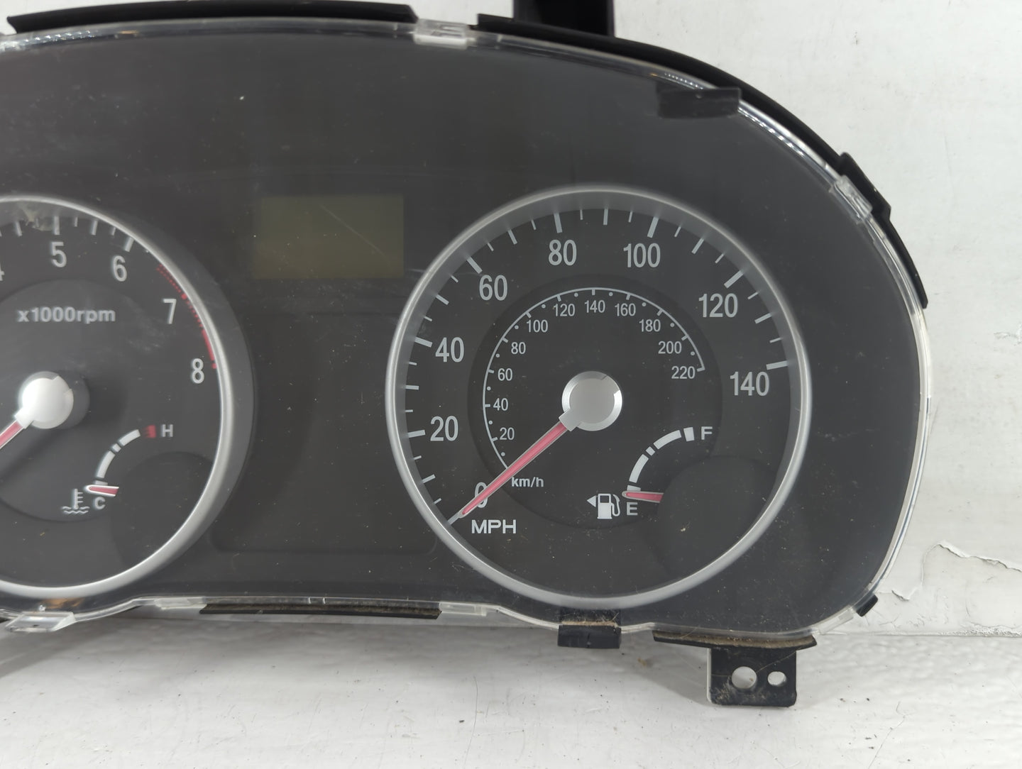 2006-2008 Hyundai Accent Instrument Cluster Speedometer Gauges Fits Fits 2006 2007 2008 OEM Used Auto Parts - Oemusedautopar