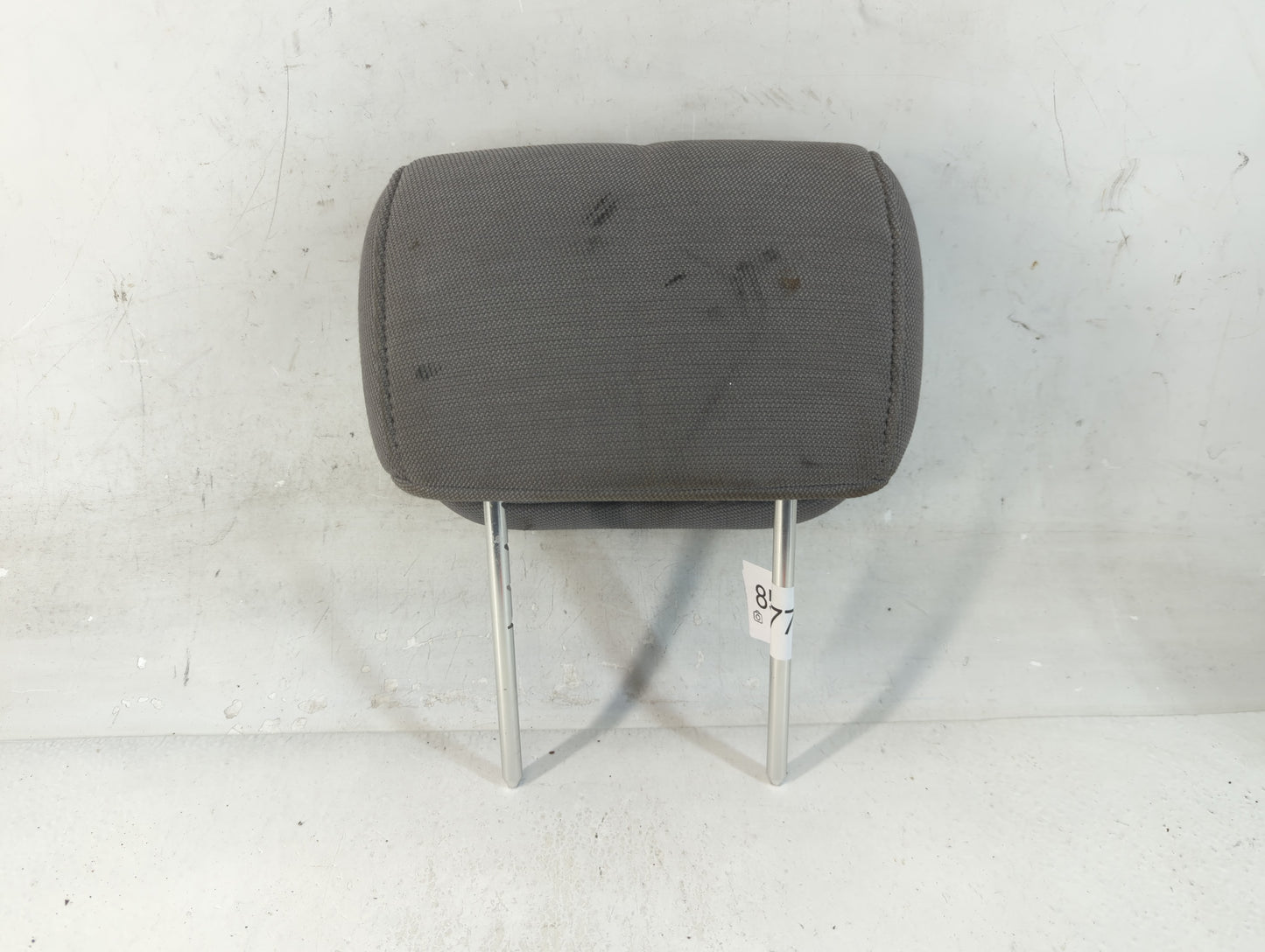 2006-2011 Hyundai Accent Headrest Head Rest Front Driver Passenger Seat Fits Fits 2006 2007 2008 2009 2010 2011 OEM Used Aut
