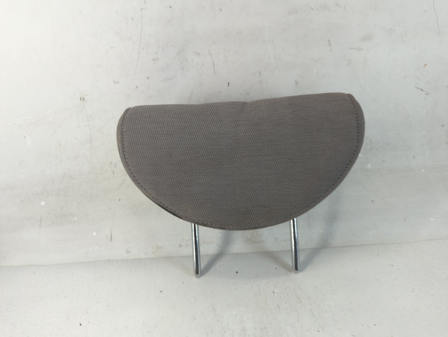 2004-2006 Hyundai Accent Headrest Head Rest Rear Seat Fits Fits 2004 2005 2006 OEM Used Auto Parts - Oemusedautoparts1.com