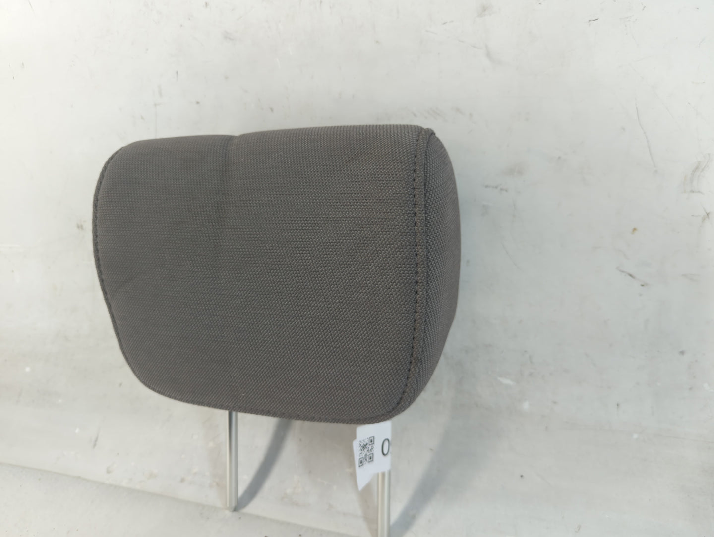 2004-2006 Hyundai Accent Headrest Head Rest Front Driver Passenger Seat Fits Fits 2004 2005 2006 OEM Used Auto Parts - Oemus