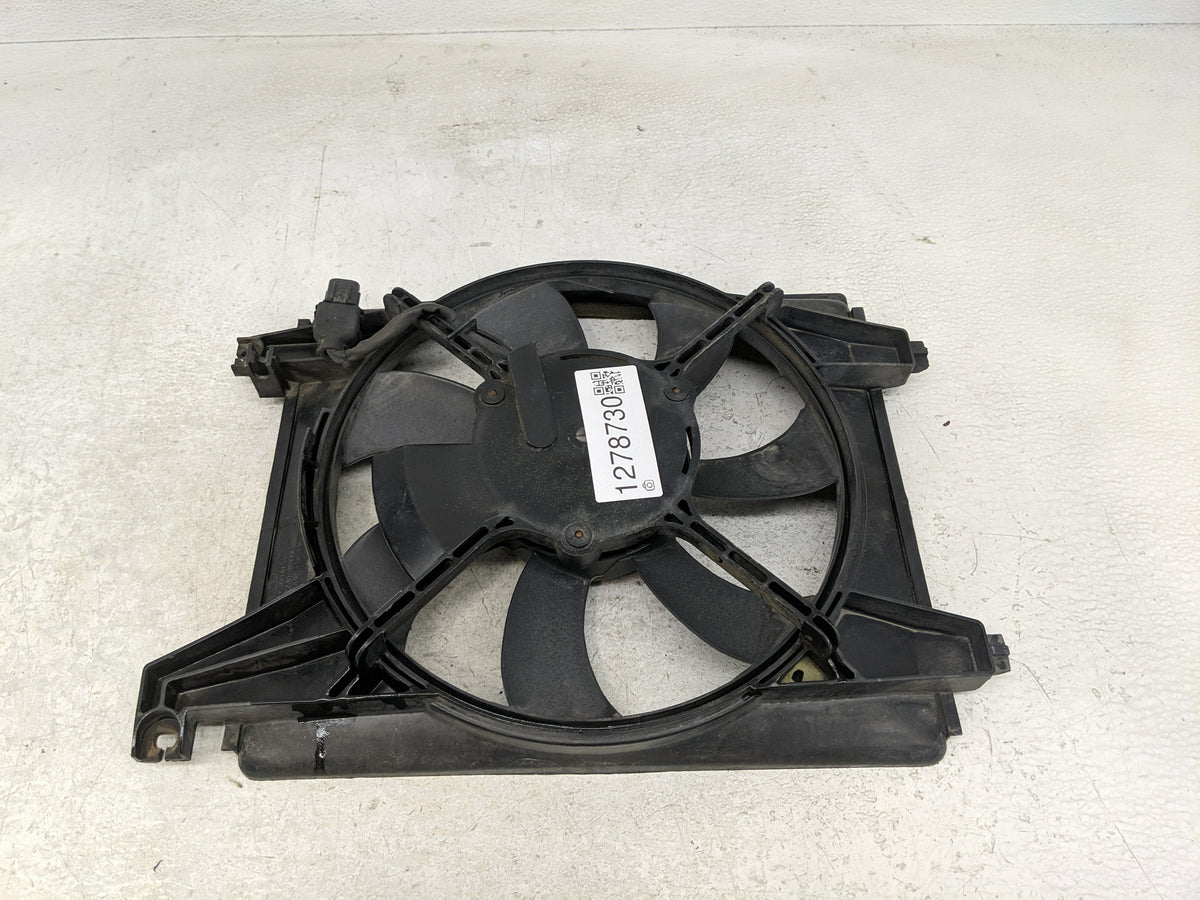 2001-2006 Hyundai Elantra Electric Radiator Cooling Fan Motor Assembly P/N:253502D001 Fits Fits 2001 2002 2003 2004 2005 200