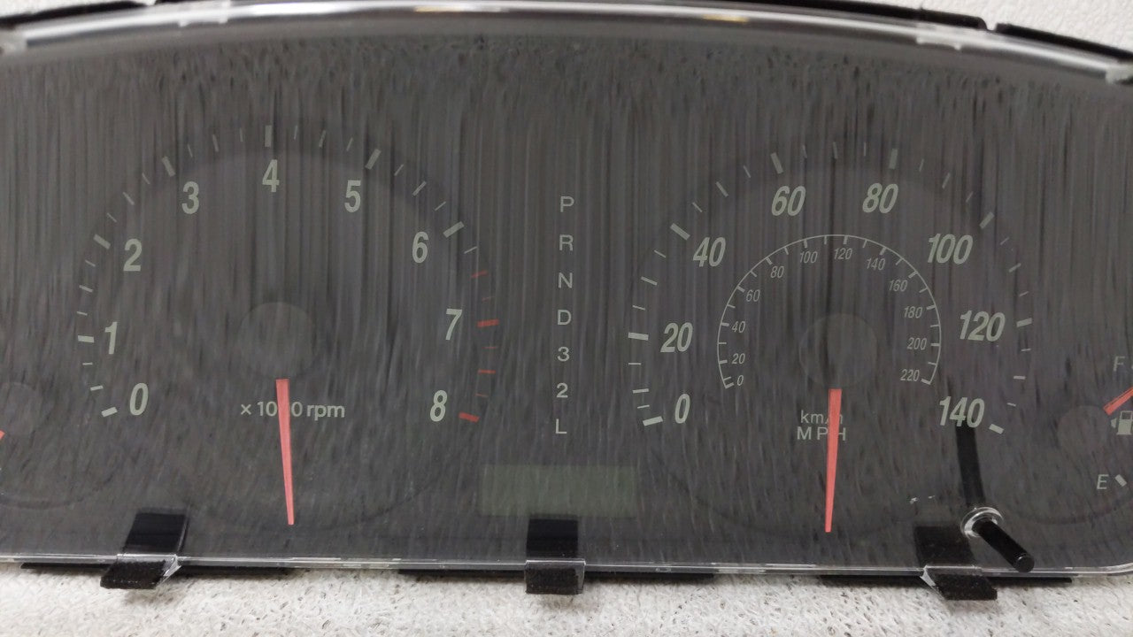 2004-2006 Hyundai Elantra Instrument Cluster Speedometer Gauges P/N:94004-2D031 Fits Fits 2004 2005 2006 OEM Used Auto Parts