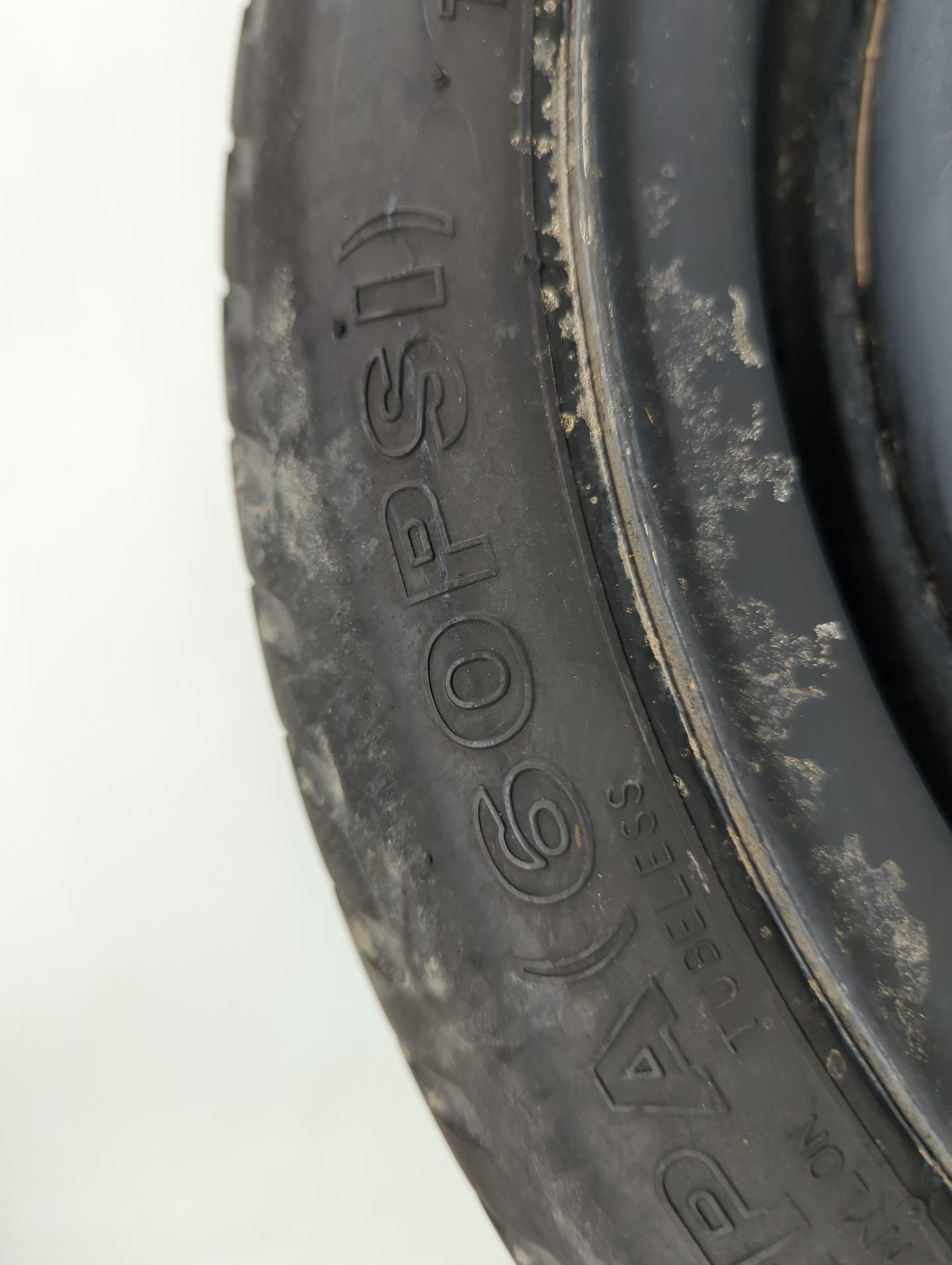 1992-2006 Hyundai Elantra Spare Donut Tire Wheel Rim Oem - Oemusedautoparts1.com
