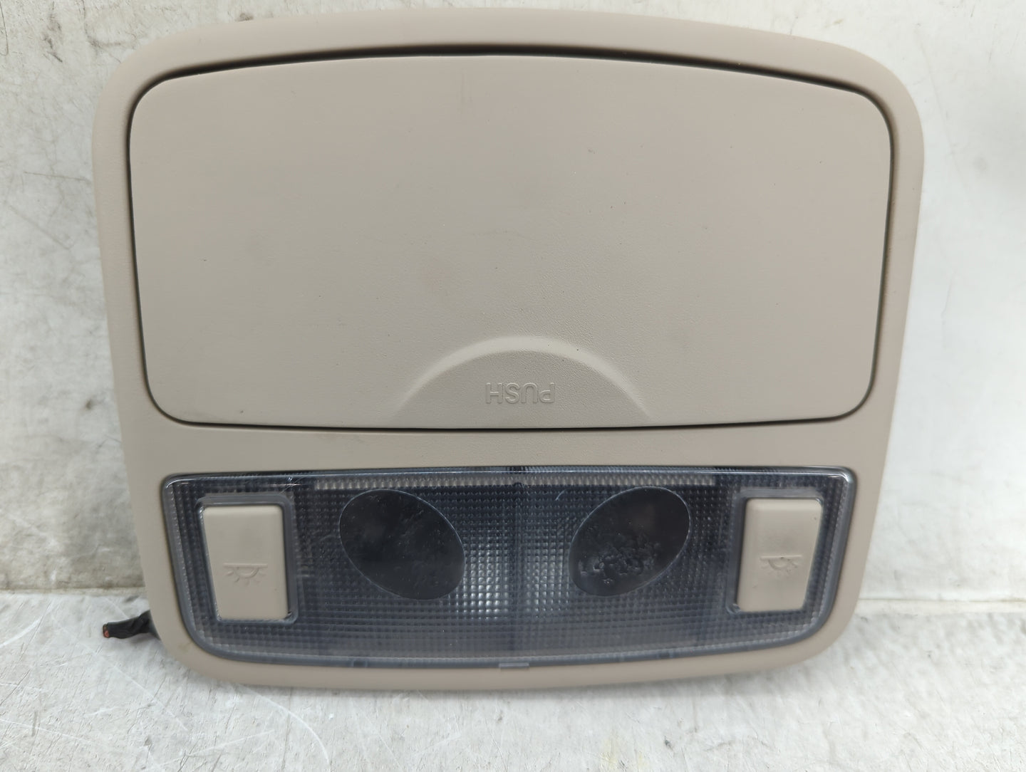 2006 Hyundai Elantra Overhead Console W/rear Climate Control Beige - Oemusedautoparts1.com