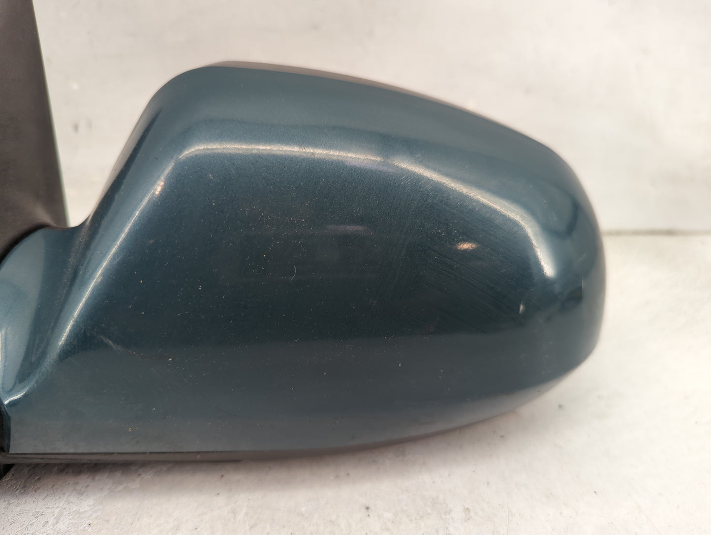 2001-2006 Hyundai Elantra Driver Side View Mirror - Left Door Mirror OEM Used - Oemusedautoparts1.com