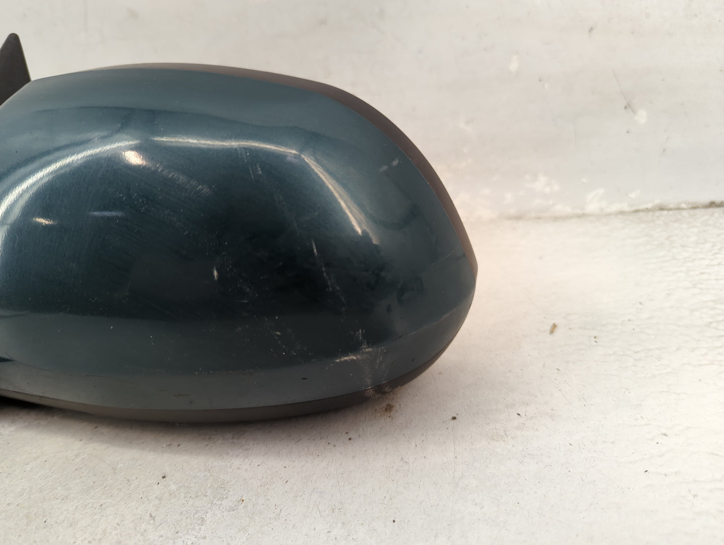 2001-2006 Hyundai Elantra Driver Side View Mirror - Left Door Mirror OEM Used - Oemusedautoparts1.com