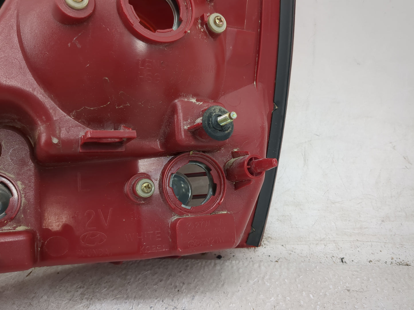 2004-2006 Hyundai Elantra Tail Light Assembly Driver Left OEM Fits Fits 2004 2005 2006 OEM Used Auto Parts - Oemusedautopart