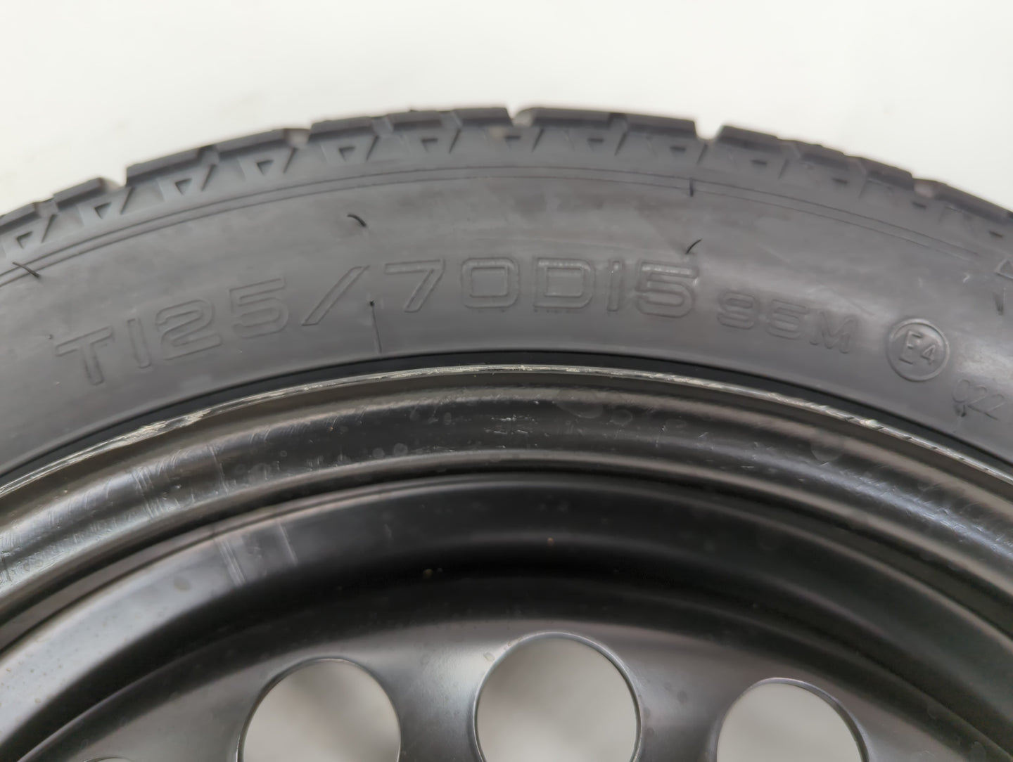 1992-2006 Hyundai Elantra Spare Donut Tire Wheel Rim Oem - Oemusedautoparts1.com