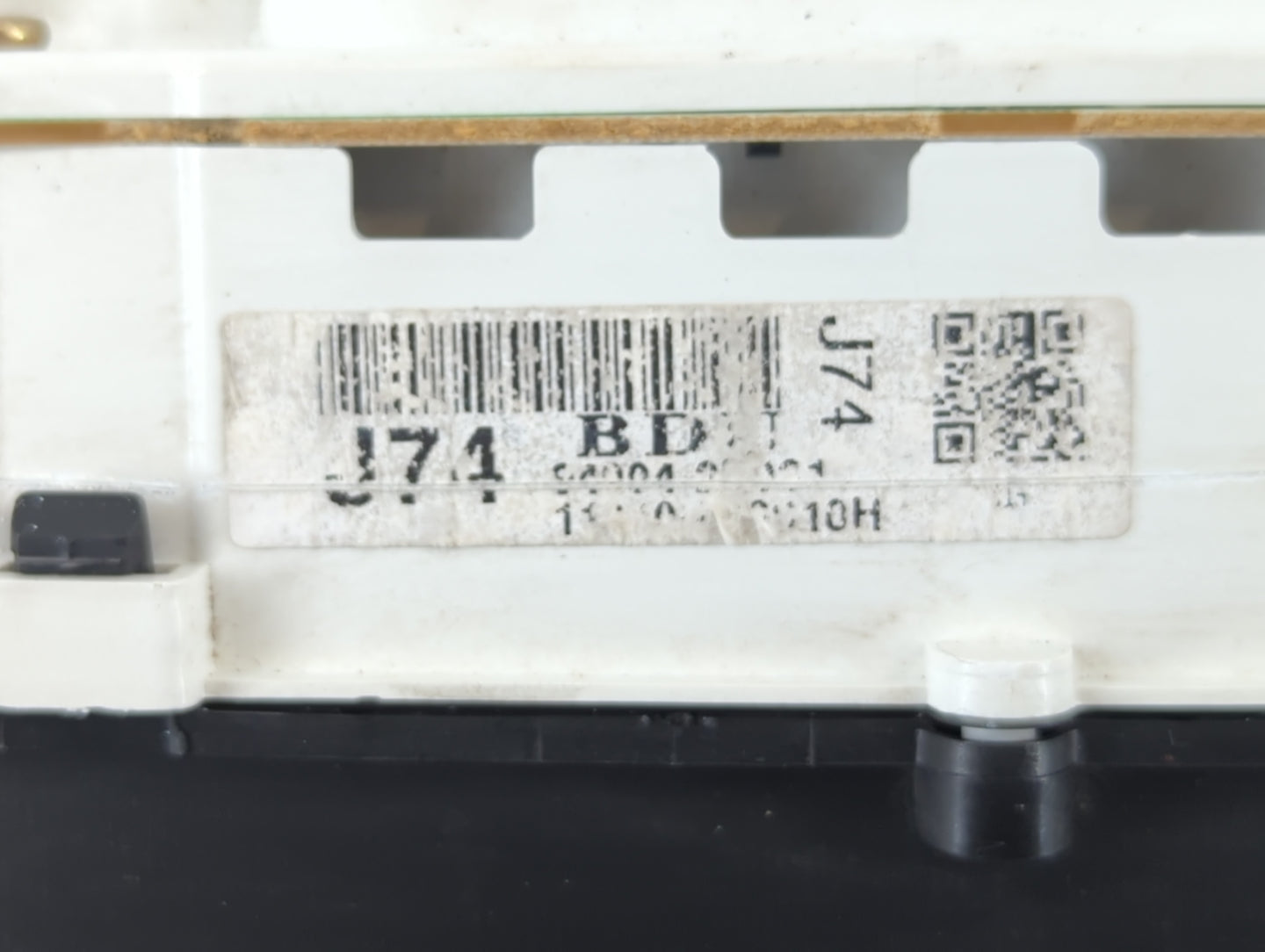 2004-2006 Hyundai Elantra Instrument Cluster Speedometer Gauges Fits Fits 2004 2005 2006 OEM Used Auto Parts - Oemusedautopa