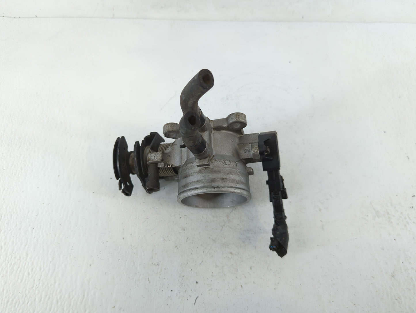 2003-2006 Hyundai Elantra Throttle Body Fits Fits 2003 2004 2005 2006 2007 2008 2009 2010 OEM Used Auto Parts - Oemusedautop