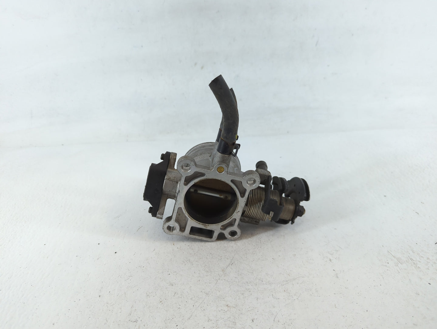 2003-2006 Hyundai Elantra Throttle Body Fits Fits 2003 2004 2005 2006 2007 2008 2009 2010 OEM Used Auto Parts - Oemusedautop