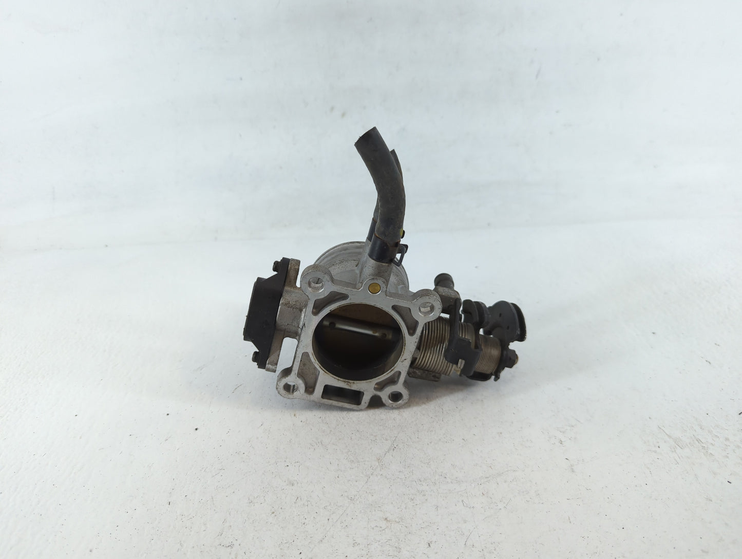 2003-2006 Hyundai Elantra Throttle Body Fits Fits 2003 2004 2005 2006 2007 2008 2009 2010 OEM Used Auto Parts - Oemusedautop