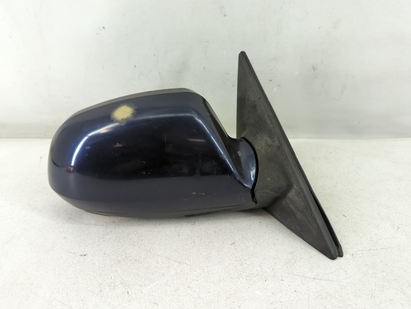 2001-2006 Hyundai Elantra Passenger Right Side View Manual Door Mirror - Oemusedautoparts1.com