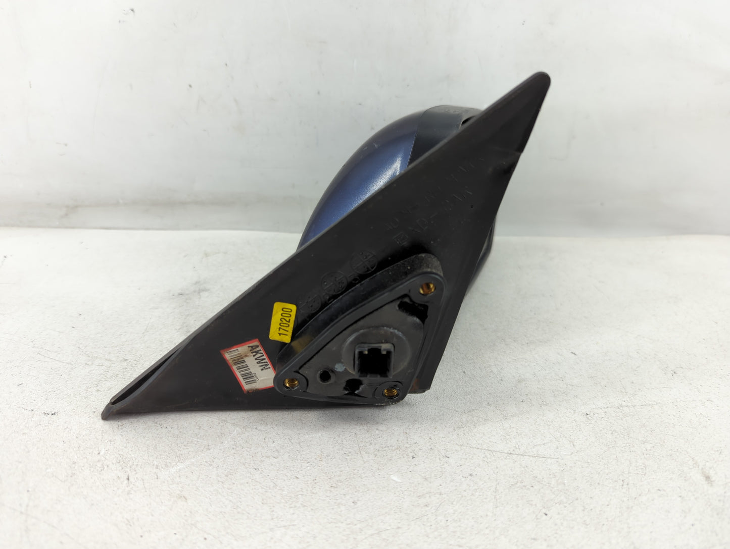 2001-2006 Hyundai Elantra Passenger Right Side View Manual Door Mirror - Oemusedautoparts1.com