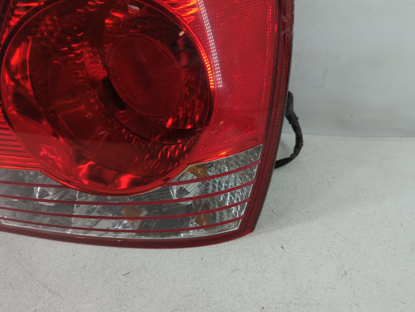 2004-2006 Hyundai Elantra Tail Light Assembly Passenger Right OEM Fits Fits 2004 2005 2006 OEM Used Auto Parts - Oemusedauto